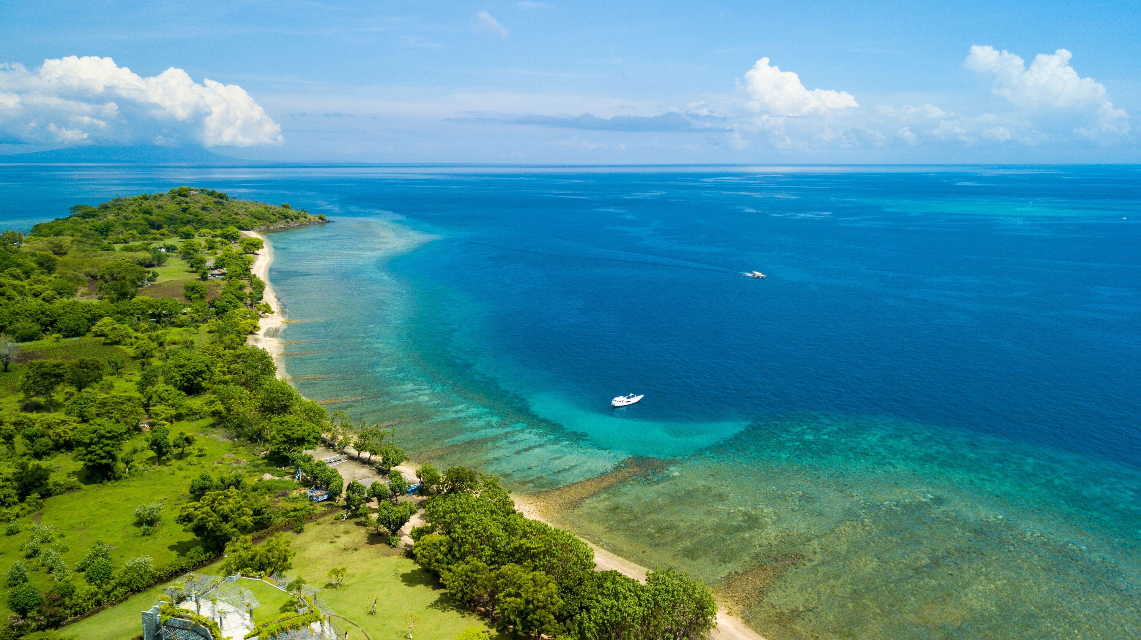 West Bali: Sacred Pulaki Temple, Turtle Sanctuary & Pemuteran Coastal Reef
